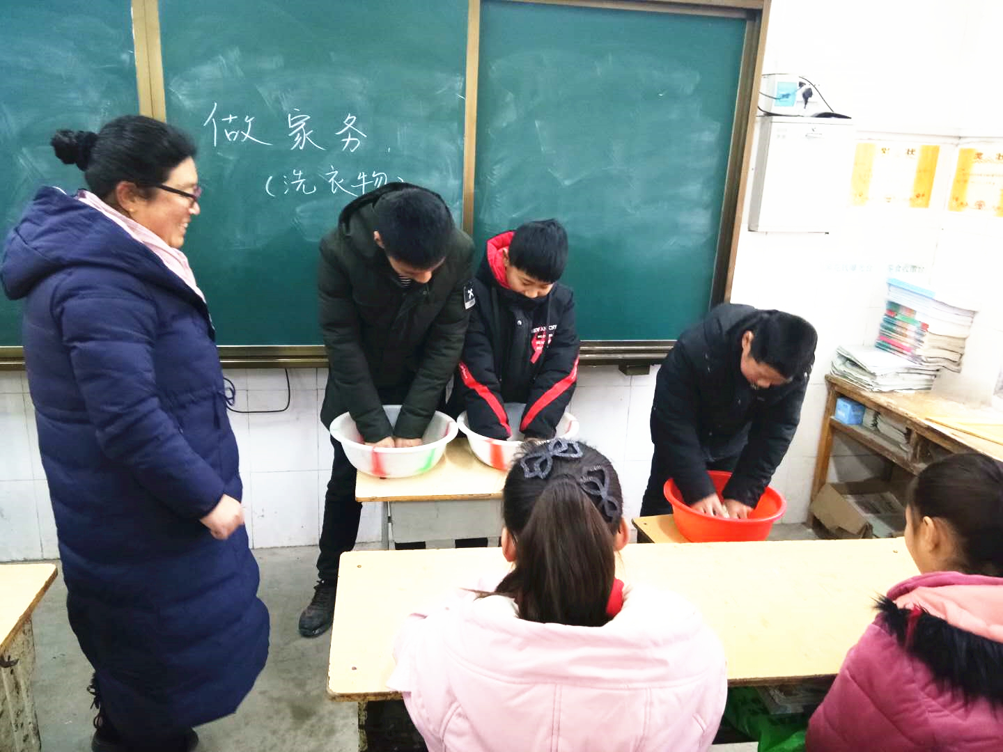 淅川县厚坡镇中心学校：德育冬令营活动如火如荼