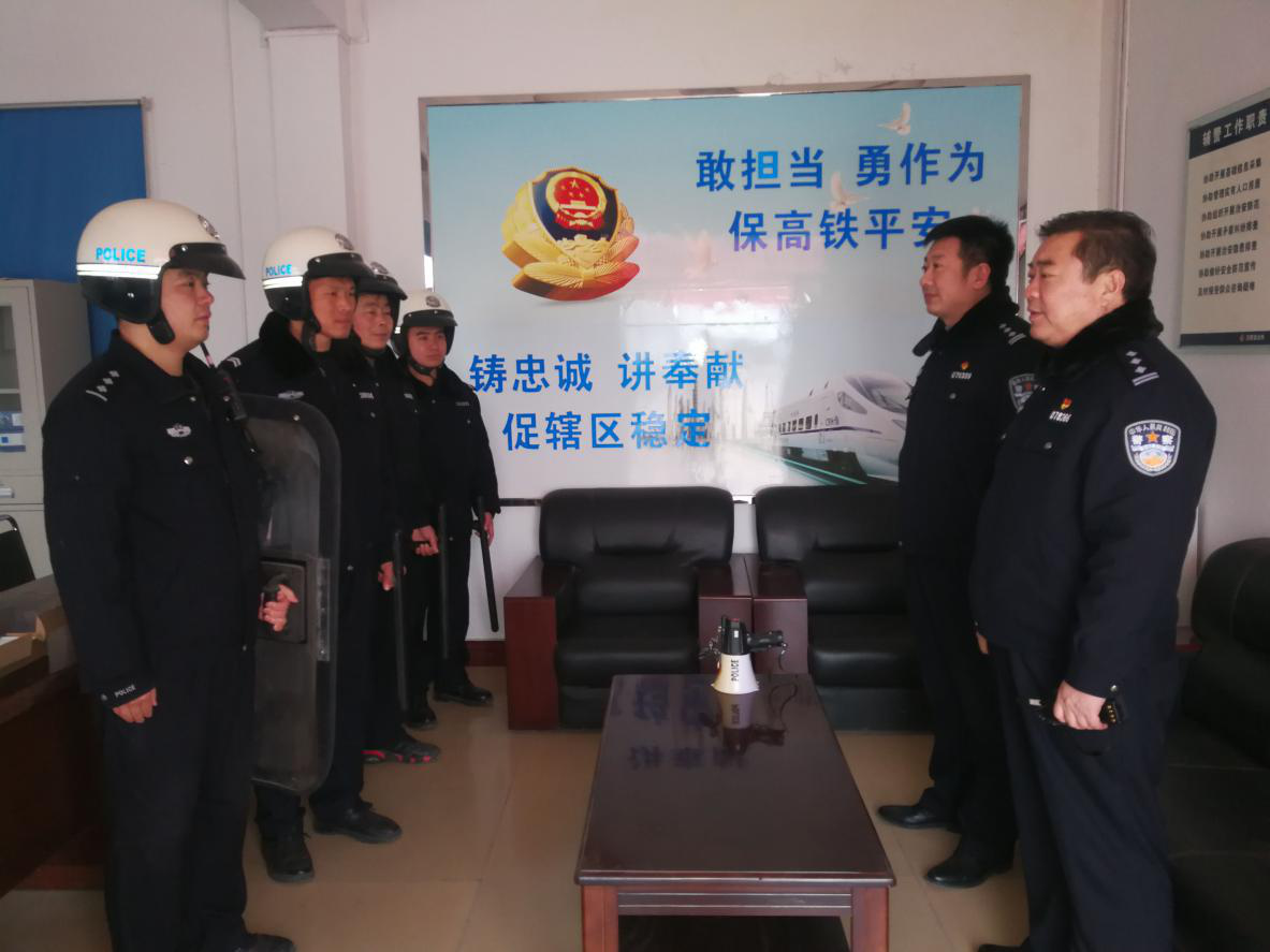 小小警务室 护航大动脉