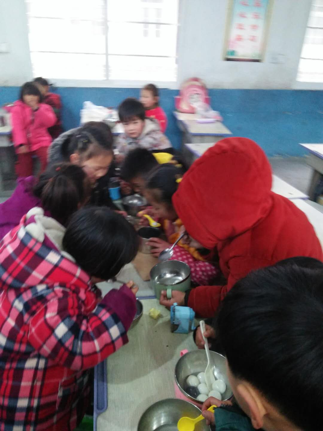 寺湾镇小 开展“浓浓汤圆情 欢乐闹元宵”主题德育活动