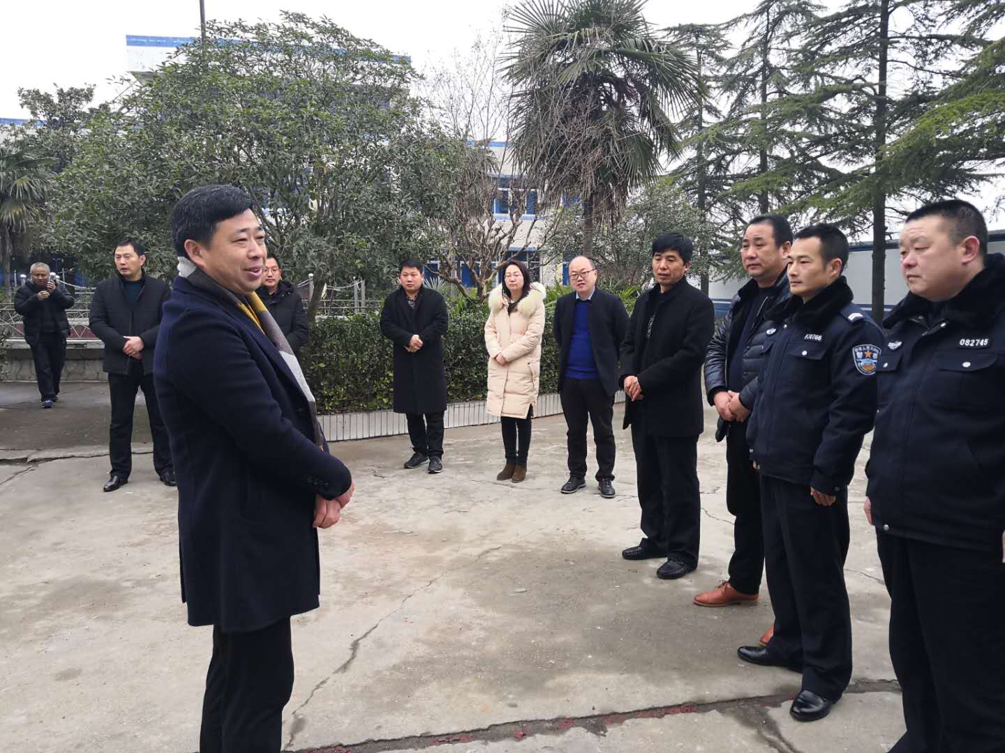 桐柏公安:党委慰问聚警心 鼓舞斗志提精神