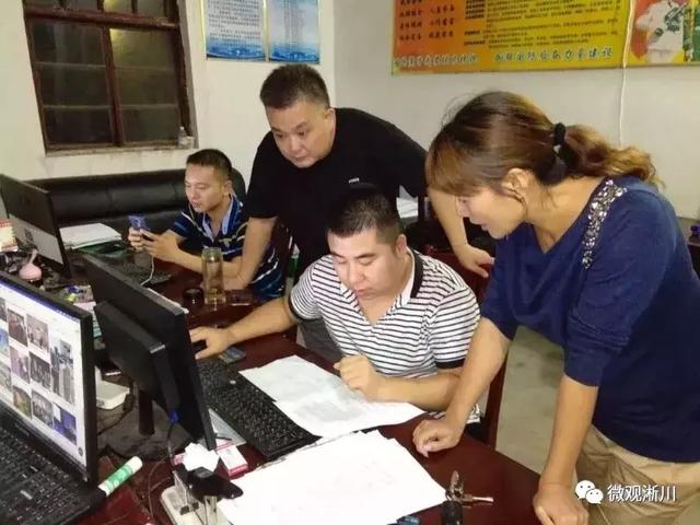 夫妻扶贫路 情牵家与村