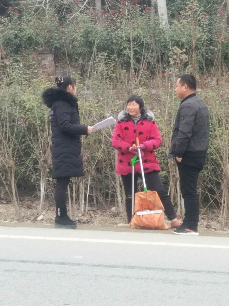 淅川县毛堂乡牧园学校——核查疑似失学儿童 助力脱贫攻坚工作