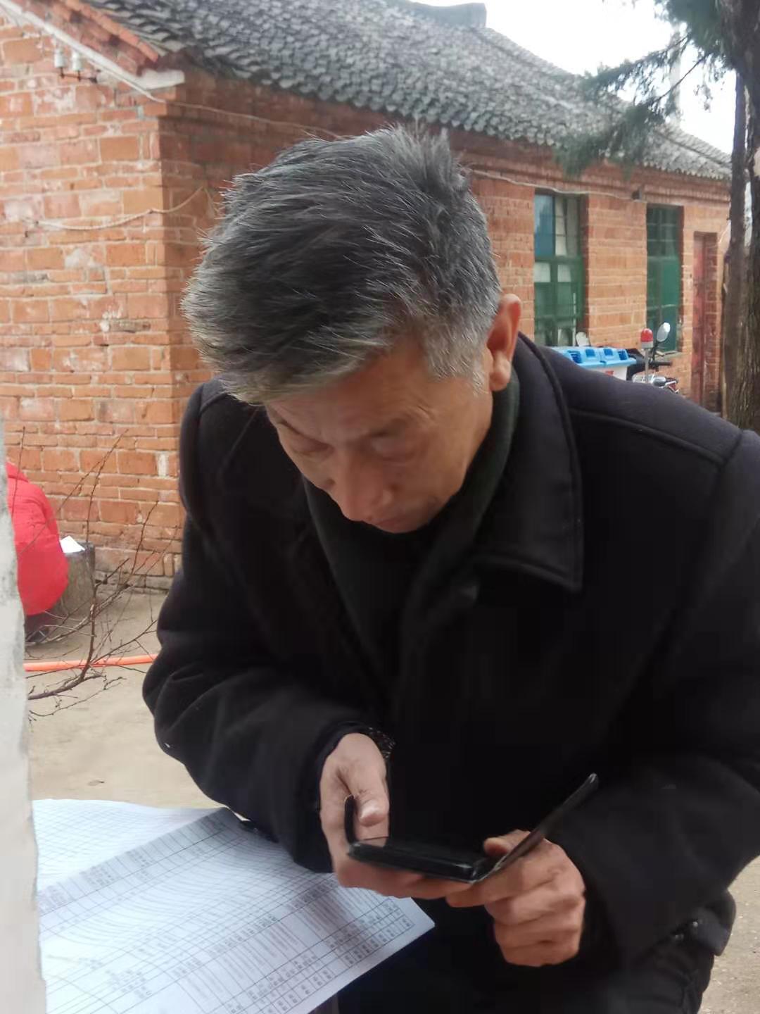 “齐奏扶贫乐 共谱脱贫曲”------淅川县寺湾镇小扶贫工作纪实