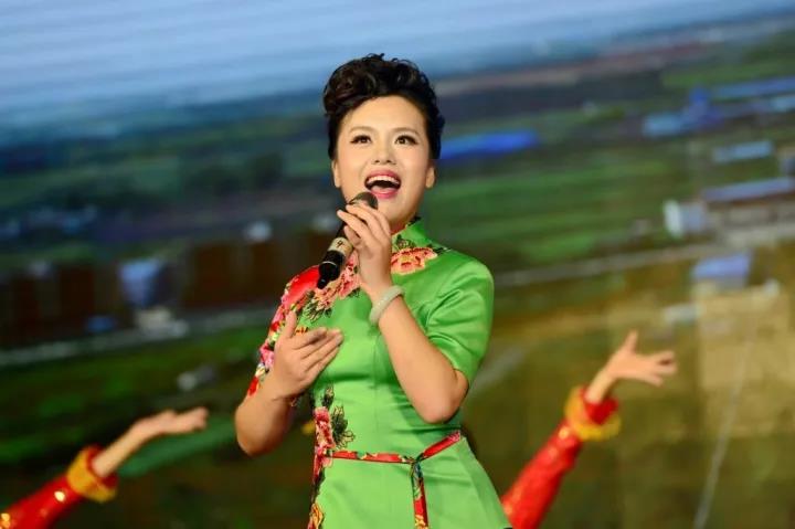 淅川县仓房镇：镇歌《美丽仓房》喜获市“七个一工程”优秀作品奖