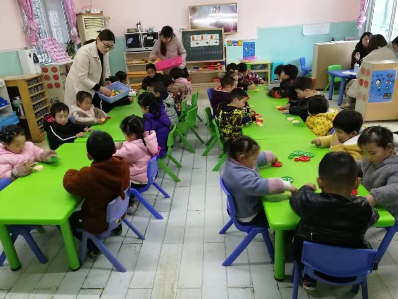 展课堂风采 促新秀成长 ——淅川县实验幼儿园新教师教学展示活动