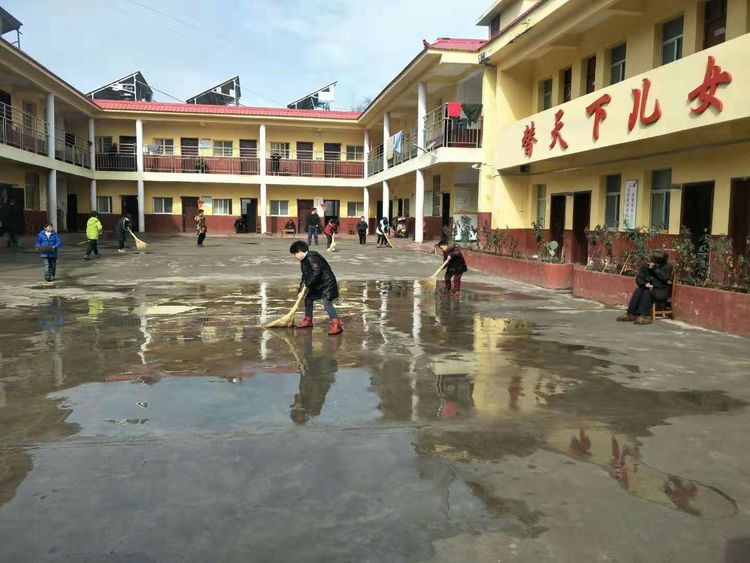 新时代扬起学雷锋新风帆――淅川县毛堂乡毛湾小学学雷锋日活动掠影