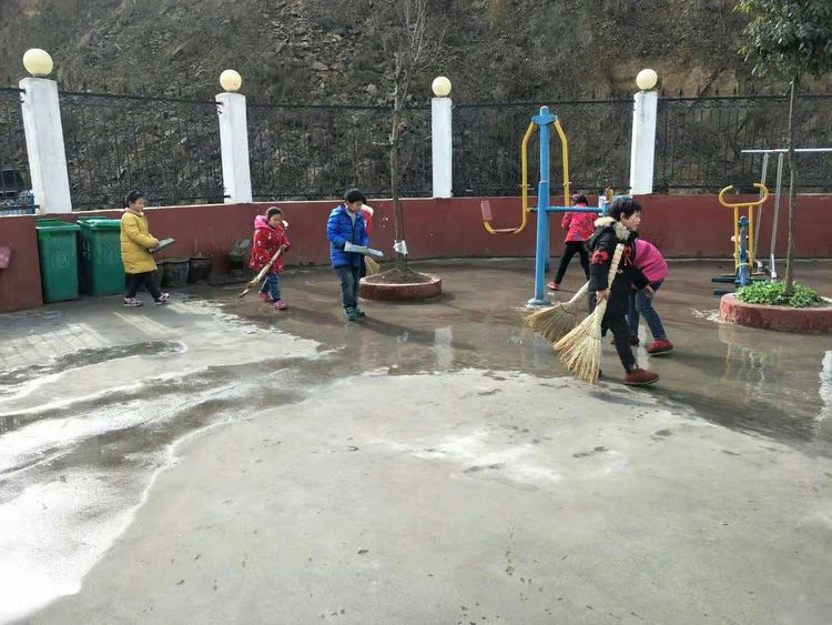 新时代扬起学雷锋新风帆――淅川县毛堂乡毛湾小学学雷锋日活动掠影