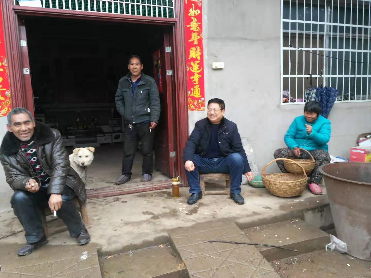 走访帮扶贫困户，脱贫路上不掉队 ——金河希望小学走访结对帮扶贫困户