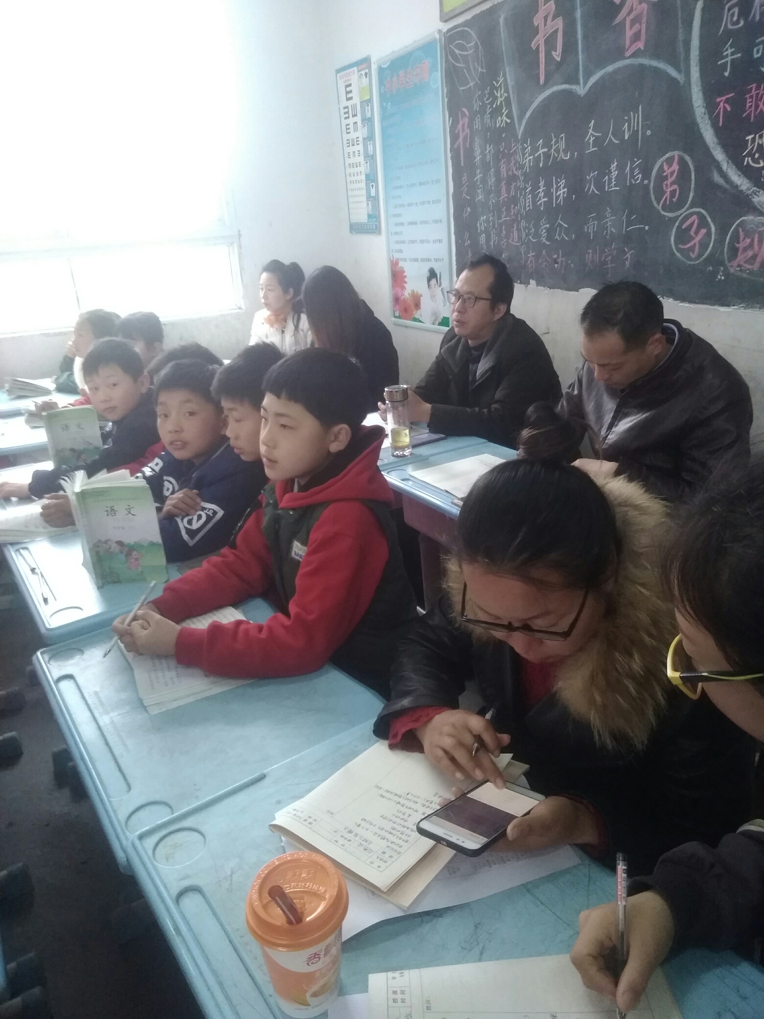 马振抚镇第一中心小学举行教师赛课活动