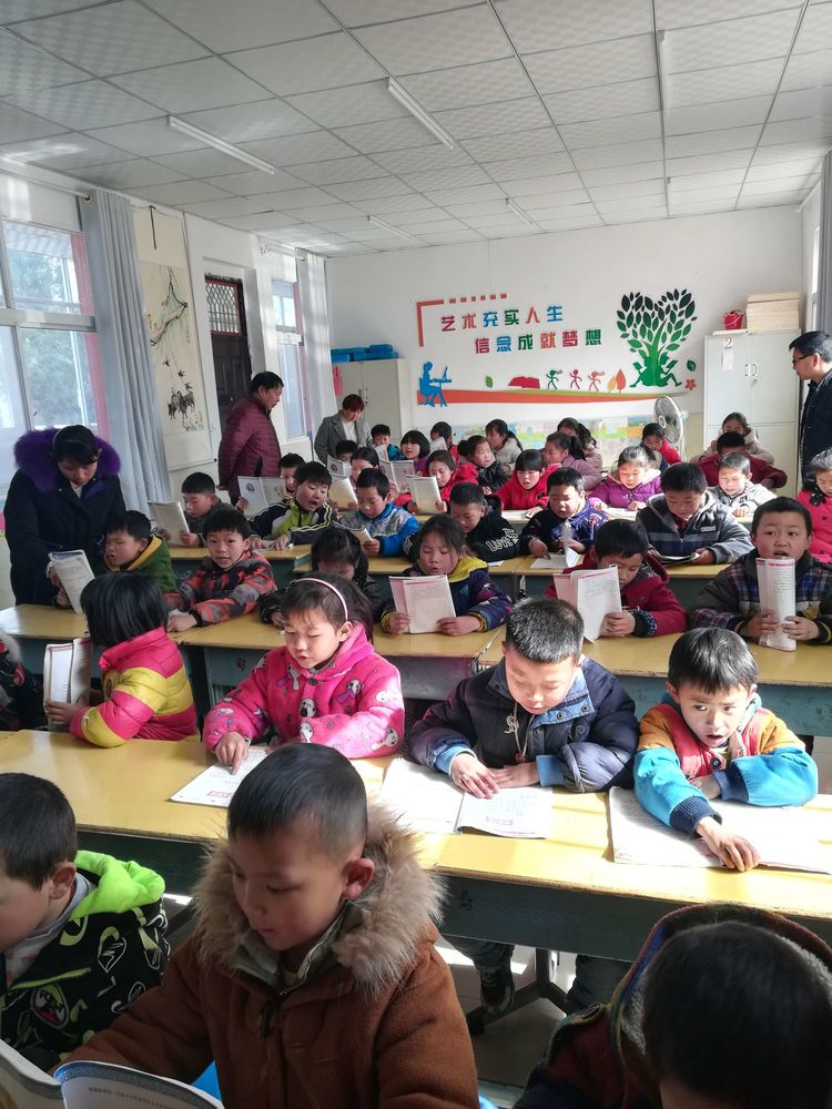 淅川县毛堂乡贾营希望小学：掀起品读经典国学的读书热潮
