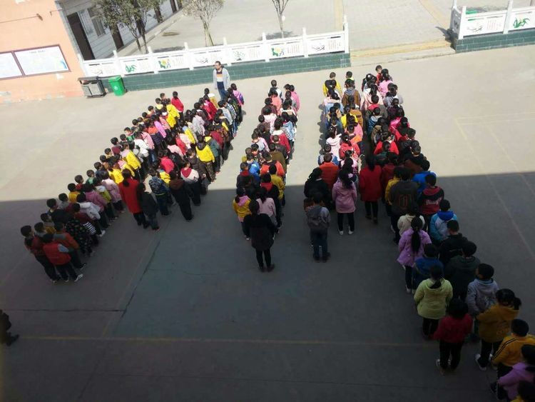 应急始于心 防范始于行——毛堂乡张营小学防踩踏安全疏散应急演练活动纪实