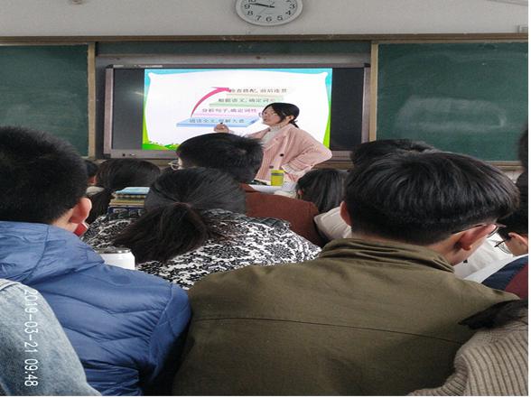 镇平县雪枫中学：每一节公开课后，让老师写出反思材料
