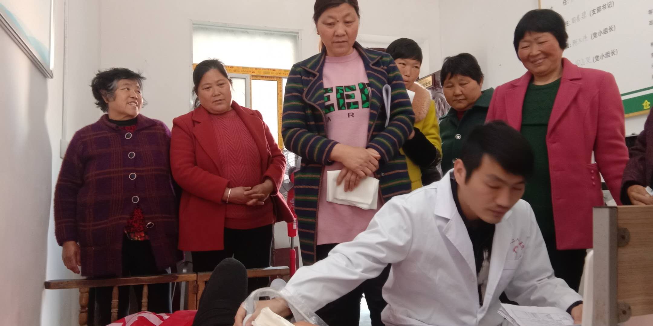 淅川仓房：健康扶贫路漫漫 不忘初心永向前