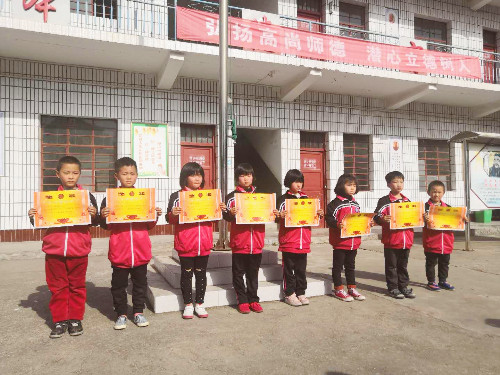 西簧乡河北中心小学：评选2019年校园小绅士小淑女,探索德育教育新途经