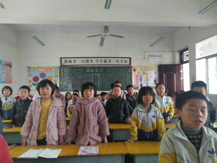 淅川县毛堂乡大庙小学3月3o日德育社团活动侧记