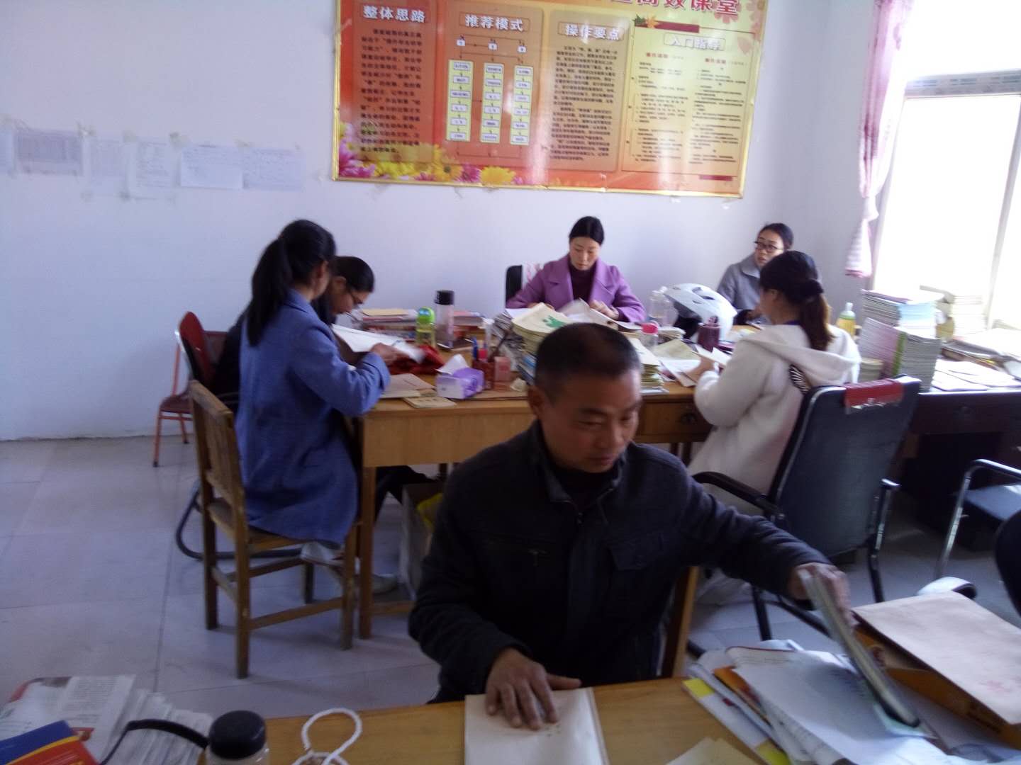 唐河县东王集乡王庄学校教师赛课活动促进教师快速成长