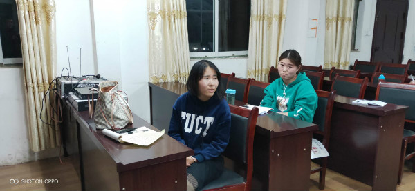每个学生都有一颗等待唤醒的种子只是没有找到唤醒的办法